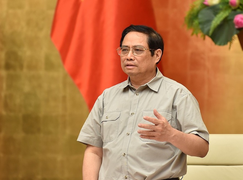 Thủ tướng: Chuyển từ mục tiêu 'không có COVID' sang thích ứng an toàn, linh hoạt
