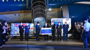 Hơn 1 triệu liều vaccine Abdala của Cuba về đến Việt Nam