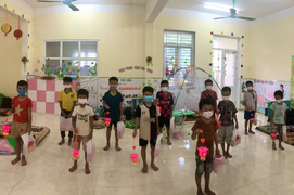 14 ngày không quên của hai cô giáo xứ Nghệ tình nguyện đi cách ly cùng học trò