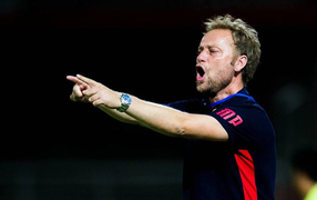 Tân HLV trưởng tuyển Thái Lan sẽ trở thành đại kình địch của Park Hang Seo