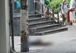 Hà Nội: Người phụ nữ rơi từ tầng cao tòa nhà văn phòng xuống đất tử vong