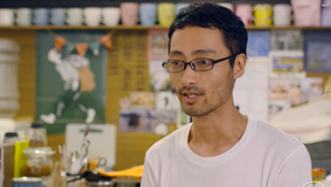 Anh chàng kỳ lạ chỉ đi làm 2 ngày/tuần để hạnh phúc, tìm ăn quả dại vì tiết kiệm