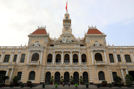 TP.HCM chính thức thực hiện Chỉ thị 18 về từng bước nới lỏng, phục hồi kinh tế 