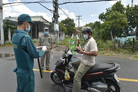 TP.HCM: Vì sao xã Trung An, huyện Củ Chi chưa dỡ bỏ hết rào chắn?