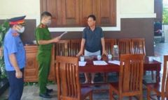 Bắt nguyên chủ tịch, cán bộ địa chính xã ở Nghệ An làm giả hồ sơ đất