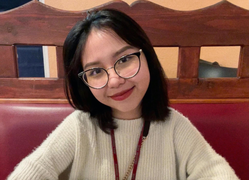 Nữ sinh tốt nghiệp đại học sớm, chinh phục 4 trường Dược tại Mỹ