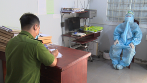 Về quê tự phát, nam thanh niên còn lăng mạ người làm nhiệm vụ tại khu cách ly