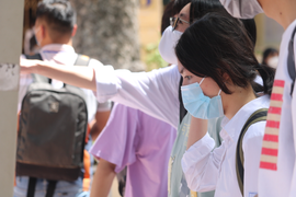 Nhiều ngành tuyển sinh vượt 15 lần chỉ tiêu đăng ký, Bộ GD&ĐT nói gì?