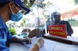 COVID-19 ở Hà Nội: Thêm 6 ca dương tính, 5 người liên quan Bệnh viện Việt Đức