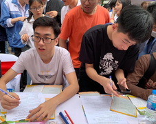 Tuyển sinh đại học 2022: Sử dụng kết quả chung hay tổ chức thi riêng?