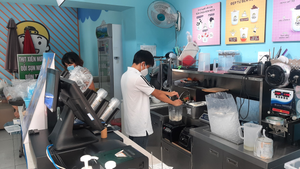 TP.HCM chưa cho phép kinh doanh ăn uống phục vụ tại chỗ