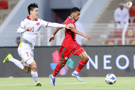 Cầu thủ Việt Nam phạm quá nhiều lỗi với Oman