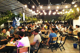 Từ 6h ngày 14/10, nhà hàng, quán cà phê ở Hà Nội được phục vụ tại chỗ