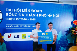 Thái Sơn Bắc tiếp tục đồng hành với bóng đá nữ Hà Nội