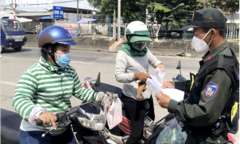 Vì sao nhiều tỉnh thành vẫn bất tuân quy định 'thích ứng an toàn' với COVID-19?