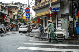 Thời tiết ngày 15/10: Miền Bắc mưa lạnh, vùng núi có nơi dưới 18 độ C