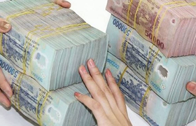 Có 30 tỷ đồng, gửi ngân hàng lãi suất cao nhất cũng không được là bao