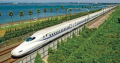 Ưu tiên đầu tư 2 tuyến đường sắt tốc độ cao Hà Nội – Vinh và Nha Trang – TP.HCM