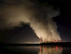 Châu Á chìm sâu trong cơn 'nghiện' than đá: Khói độc che mờ bầu trời