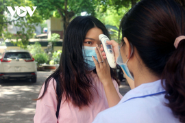 Những tỉnh, thành nào có thể cho học sinh đến trường học trực tiếp?