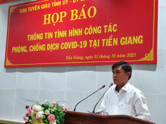 Tiền Giang lý giải việc máy xét nghiệm PCR 'trùm mền', test nhanh giá gấp đôi