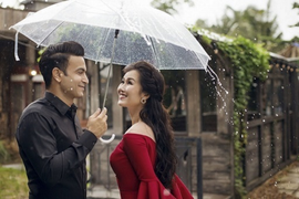 Sao Việt và hôn nhân viên mãn bên chồng Ấn Độ