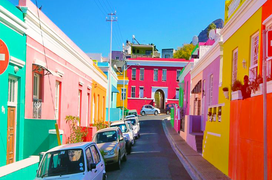 Chìm đắm với sắc màu kẹo ngọt ở thị trấn ‘tắc kè hoa’ độc đáo thuộc top thế giới