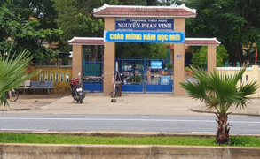 Phòng tránh mưa lũ, Quảng Nam cho học sinh nghỉ học 