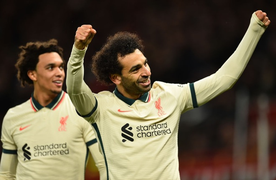 Man Utd sụp đổ, Liverpool không thèm ghi thêm bàn thắng