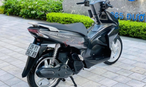 Trúng biển sảnh rồng, Honda Air Blade đội giá gấp 3 lần