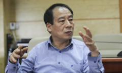 'Không thể đợi phủ hết vaccine COVID-19 mới cho học sinh đi học lại'
