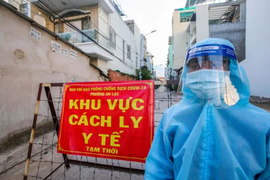 Bộ Y tế đề nghị nhanh chóng trả phụ cấp cho lực lượng tham gia chống dịch