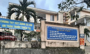 Cấp dưới tham ô tài sản, cựu chi cục trưởng bị đề nghị điều tra 