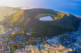 Về Quảng Ngãi, chiêm ngưỡng núi lửa hùng vĩ ngủ yên hàng triệu năm