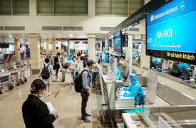 Hành khách đi máy bay chỉ cần khai báo y tế điện tử