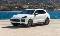 Triệu hồi loạt xe Porsche Cayenne nhập khẩu