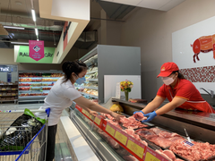 Thị trường 'leo thang', giá tại Co.opmart và Co.opXtra vẫn bình ổn