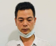 Danh tính kẻ cầm dao giết vợ, đâm bố vợ ngay tại Tòa án huyện ở Bắc Giang