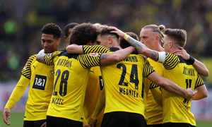 Video: Borussia Dortmund đánh bại Cologne