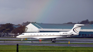 400 máy bay của các nhà lãnh đạo, tỷ phú làm tắc nghẽn sân bay hội nghị COP26