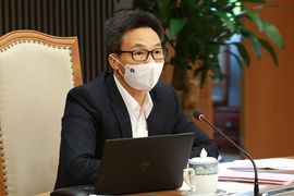 Giao Bộ Y tế thúc đẩy tiến độ cấp phép hồ sơ liên quan vaccine COVID-19