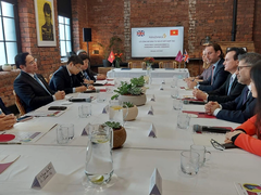 Việt Nam mua thêm 25 triệu liều vaccine COVID-19 của AstraZeneca