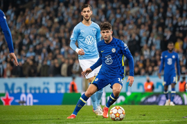 Video: Chelsea thắng đội cuối bảng, tiến sát vòng knock-out Champions League