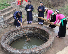 Nét đẹp Lễ hội Khai hạ và Lịch tre dân tộc Mường Hòa Bình