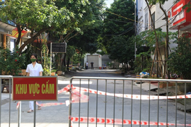 7 người quán massage nghi mắc COVID-19, Hà Nội thêm chùm ca bệnh phức tạp