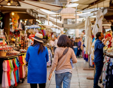 Mua hàng ở 'chợ tạm, chợ cóc', quyền lợi người tiêu dùng được đảm bảo ra sao?