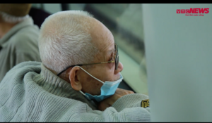 Những vị khách đầu tiên trải nghiệm cung đường sắt trên cao Cát Linh - Hà Đông