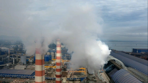 Dân 'chết mòn' bên lò luyện thép Hòa Phát Dung Quất: Đi không được, ở không xong