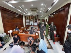 'Ông trùm' mới học hết lớp 5 điều hành đường dây đánh bạc 14.000 tỷ đồng