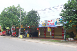 Dịch diễn biến phức tạp, TP Thái Nguyên hỏa tốc dừng bán hàng ăn, uống tại chỗ